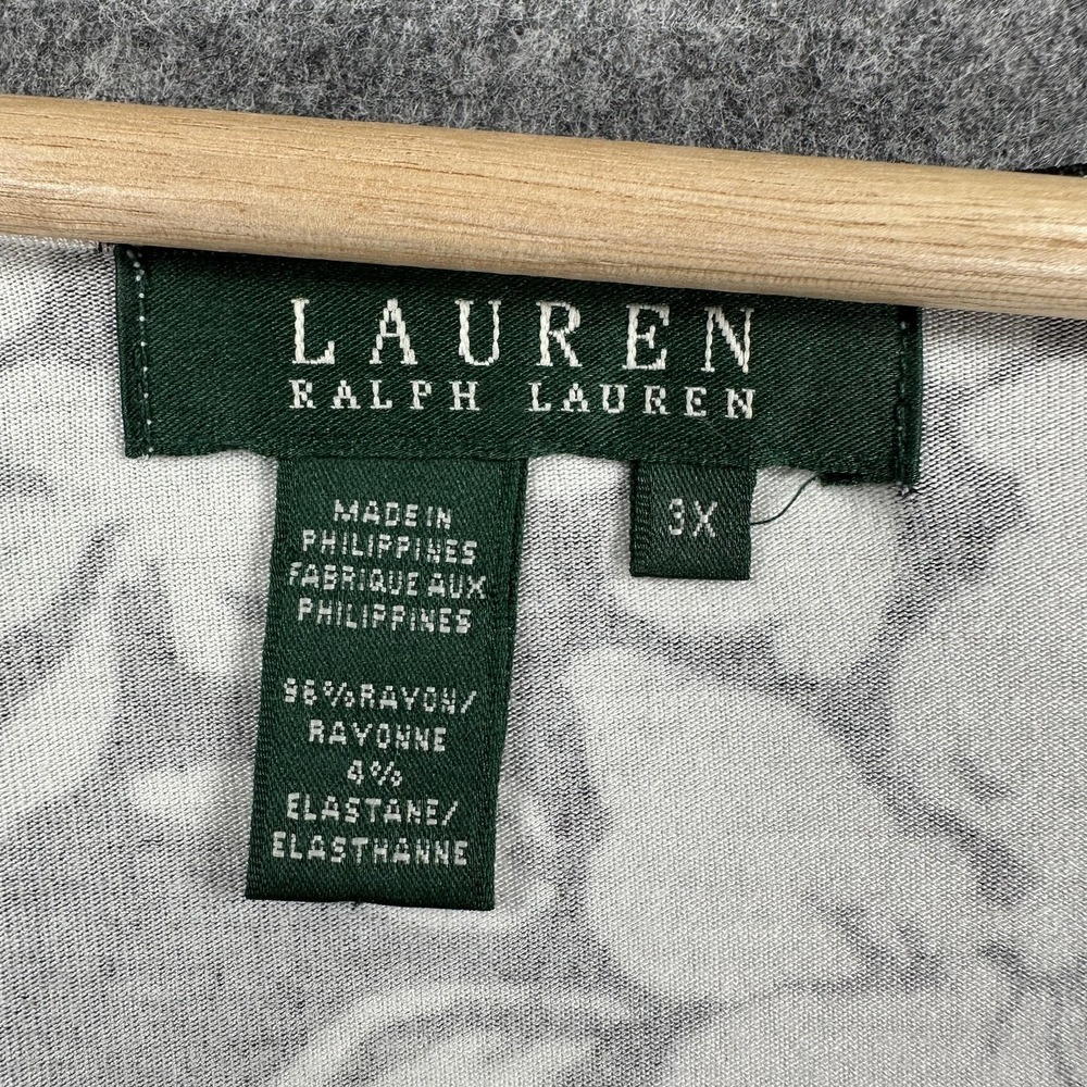Lauren Ralph Lauren Shirt Womens 3X Black Floral V-Neck Flutter Sleeve Stretch‎ - Picture 2 of 10